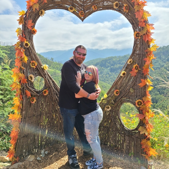 Meet your Posher, Kayla - Picture 1 of 1